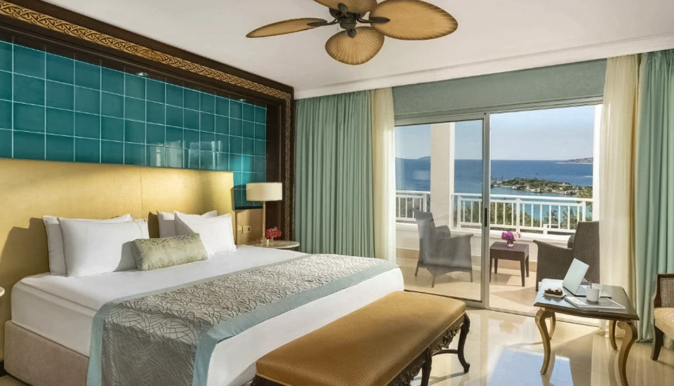 هتل رکسوس پریمیوم بدروم